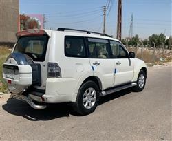 ميتسوبيشي باجيرو